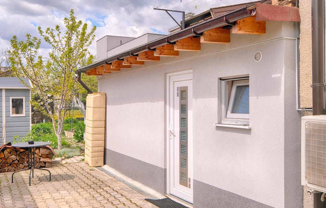 New Studio With Aircon & Free Parking Ljubljana Eksteriør billede